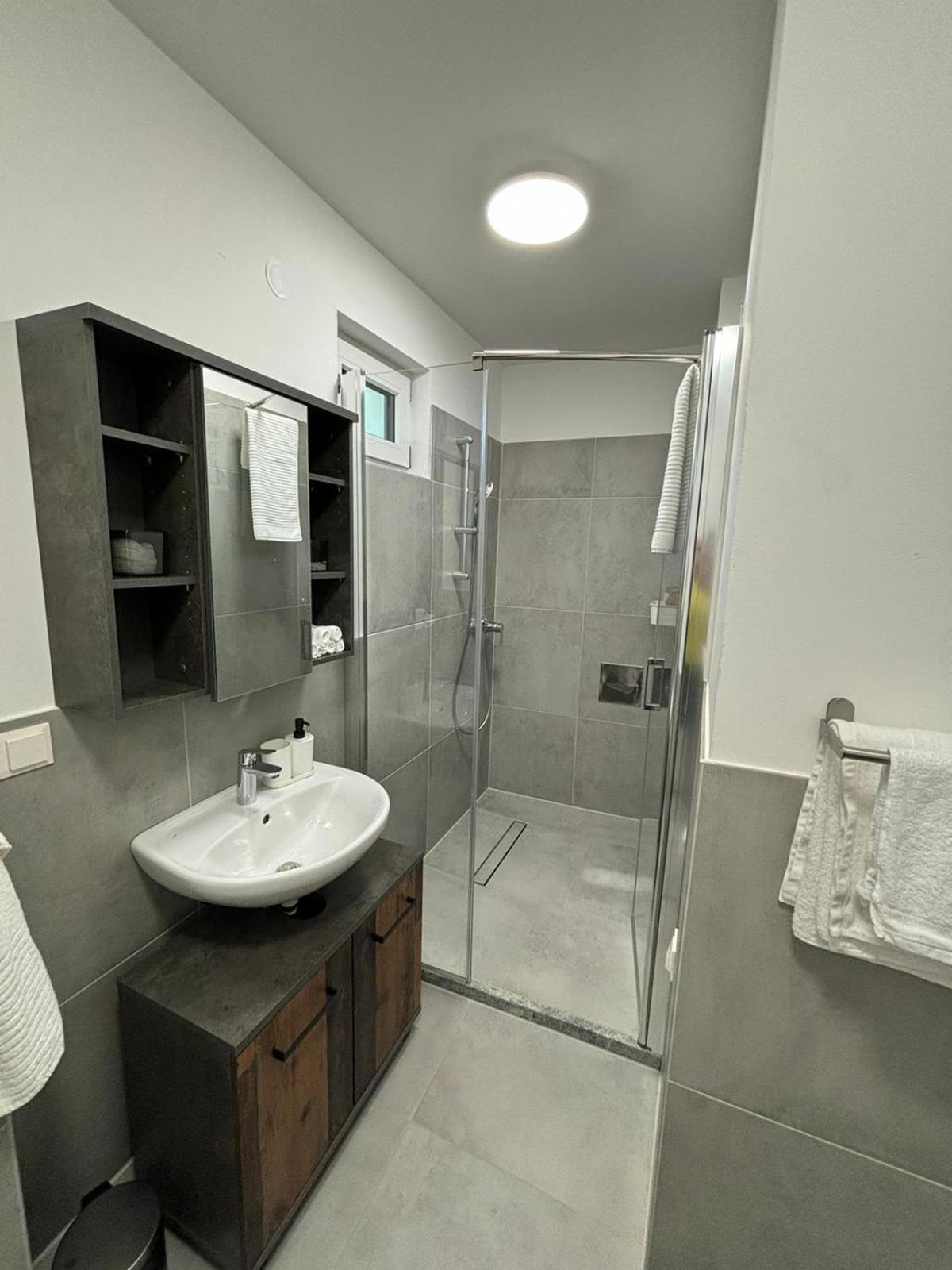 Aparthotel Infinity Vienna Esterno foto